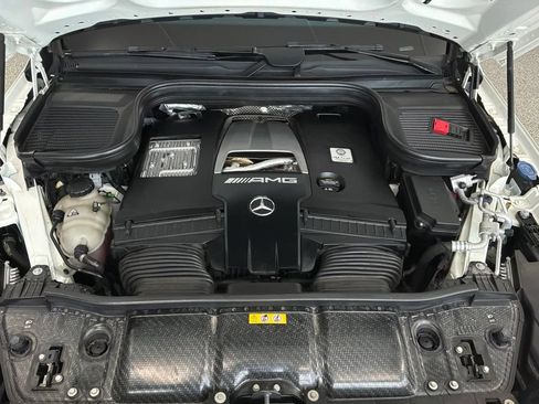 Used 2023 Mercedes-Benz GLS 63 AMG 4MATIC image 32