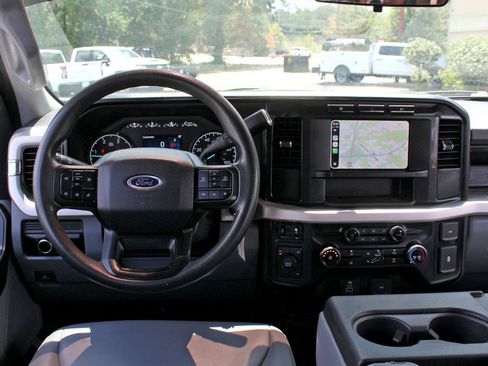 Used 2024 Ford F350 XL AWD/4WD image 30