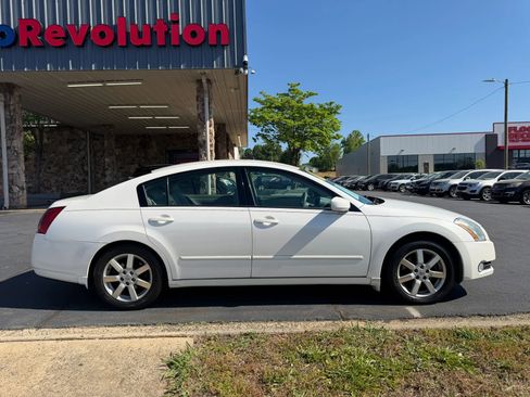 Used 2004 Nissan Maxima 3.5 SL w/ Driver Preferred Pkg FWD image 8