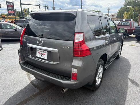 Used 2010 Lexus GX 460 w/ Comfort Plus Pkg AWD/4WD image 4