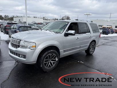 Used 2012 Lincoln Navigator Base