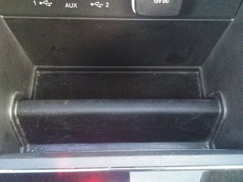 Used 2024 Jeep Grand Cherokee Limited image 22