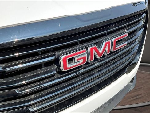 Used 2023 GMC Terrain SLT w/ Elevation Edition FWD image 37