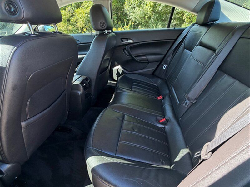 Used 2011 Buick Regal CXL FWD image 19