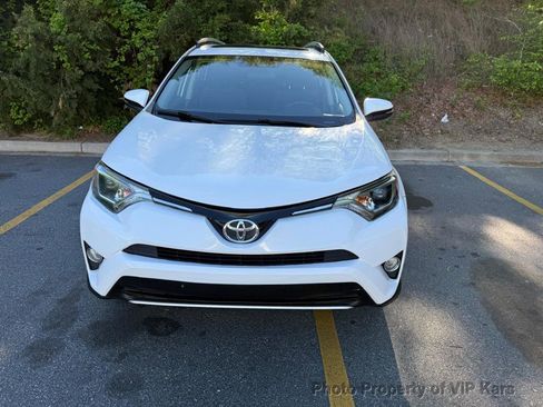 Used 2016 Toyota RAV4 XLE image 2