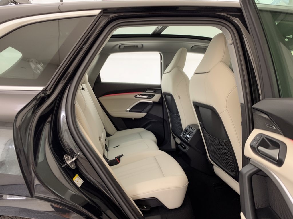 Certified 2025 Audi Q5 Premium Plus w/ Premium Plus AWD/4WD image 29