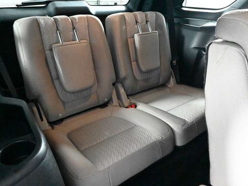 Used 2018 Ford Explorer FWD image 12