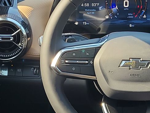 New 2026 Chevrolet Equinox ACTIV w/ Convenience Package III FWD image 20