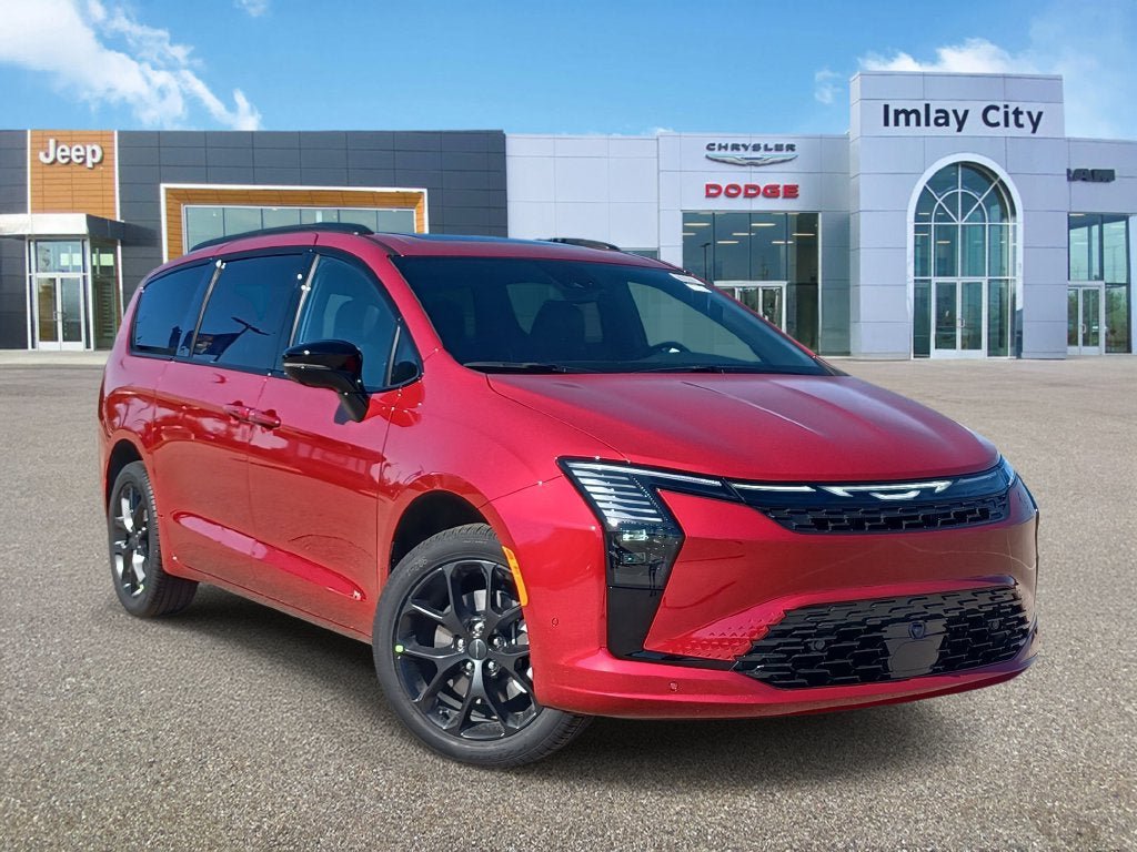 New 2027 Chrysler Pacifica Limited w/ Family Tech Group AWD/4WD 360° Tour
