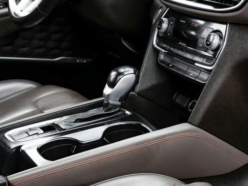 Used 2019 Hyundai Santa Fe Limited w/ Cargo Package image 30