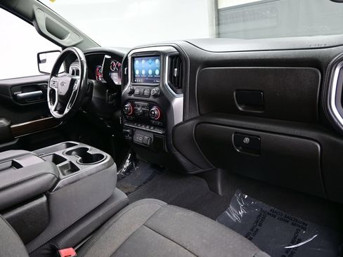 Used 2021 Chevrolet Silverado 1500 RST AWD/4WD image 18