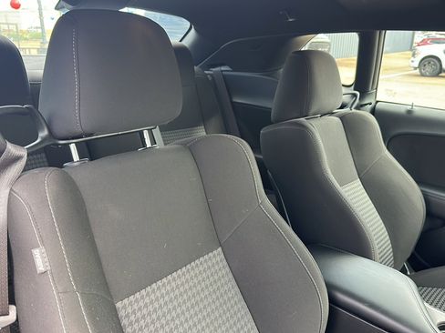 Used 2022 Dodge Challenger GT w/ Blacktop Package image 21