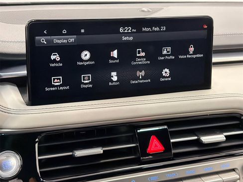 Used 2024 Genesis G70 2.5T image 23