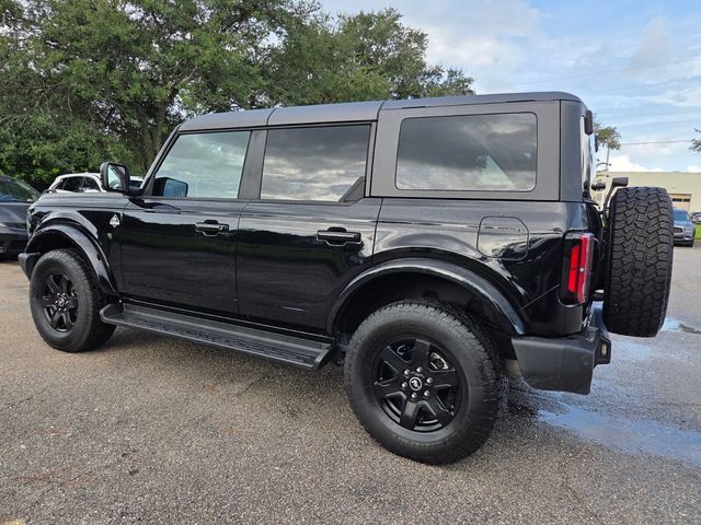 Used 2025 Ford Bronco Outer Banks AWD/4WD image 5