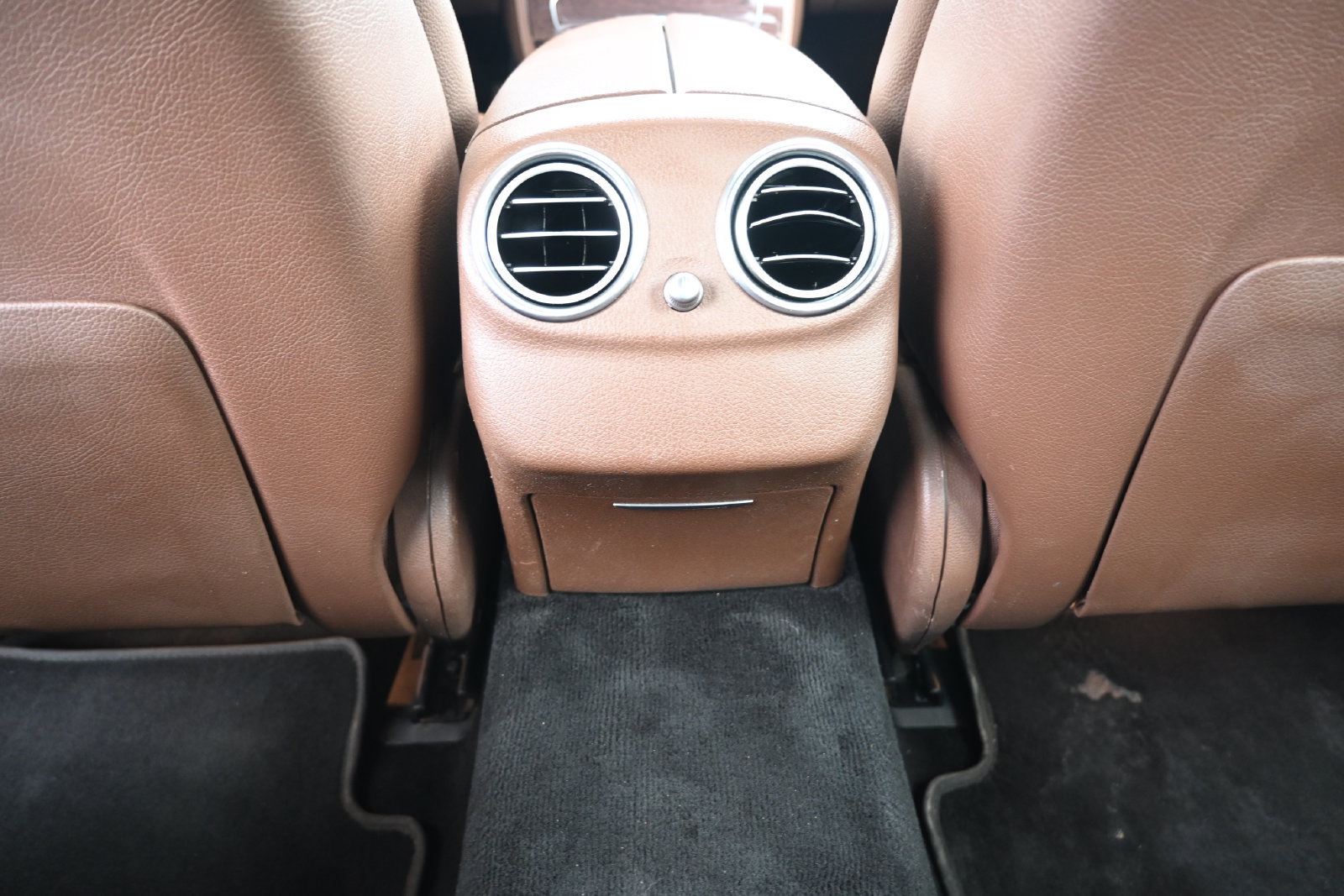 Used 2021 Mercedes-Benz E 350 Sedan image 27