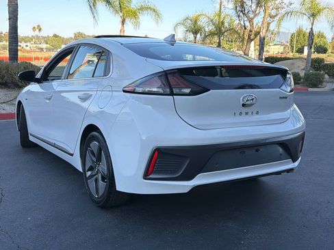 Used 2020 Hyundai Ioniq Limited FWD image 13