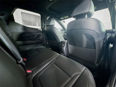 Used 2022 Hyundai Santa Cruz Limited image 33