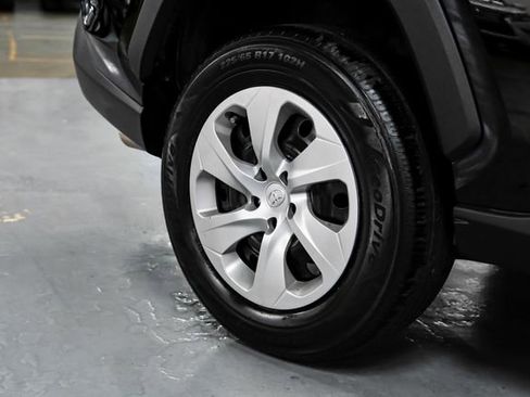 Used 2021 Toyota RAV4 LE image 55