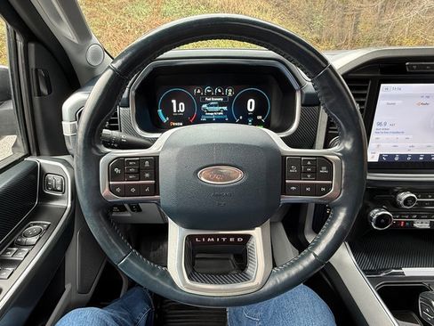 Used 2022 Ford F150 Limited image 25