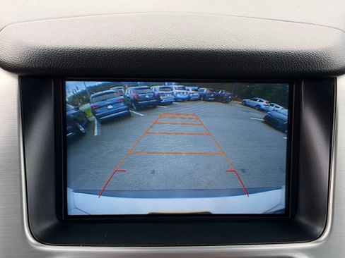 Used 2017 GMC Yukon XL SLT AWD/4WD image 26