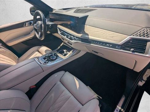 Certified 2025 BMW X7 xDrive40i w/ Executive Package AWD/4WD image 20