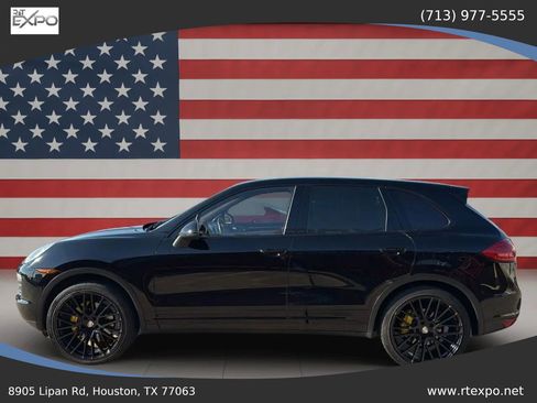 Used 2011 Porsche Cayenne S image 5