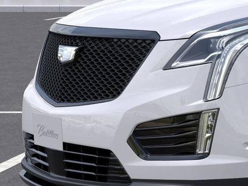 New 2026 Cadillac XT5 Sportv w/ LPO, Onyx Lite Package AWD/4WD image 37