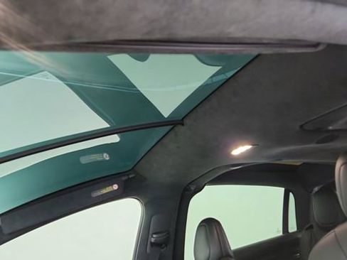 Used 2023 Tesla Model X image 59