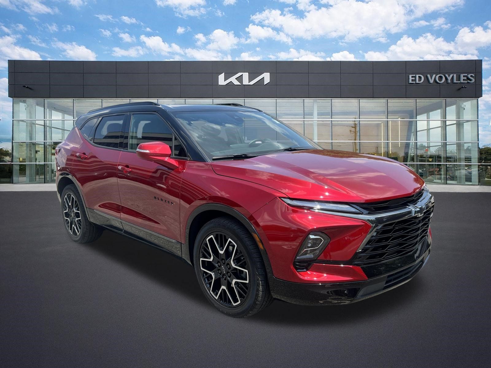 Used 2023 Chevrolet Blazer RS w/ Driver Confidence II Package AWD/4WD image 1