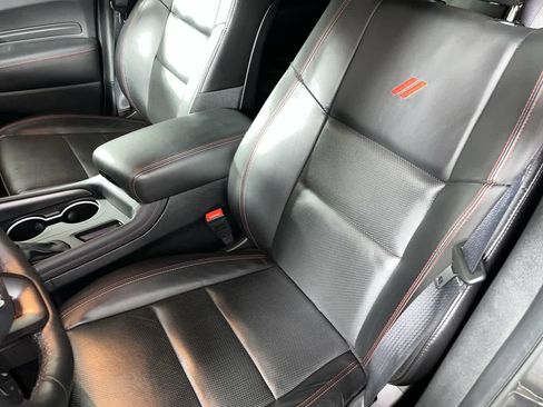 Used 2024 Dodge Durango GT image 15