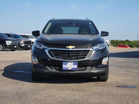 Used 2020 Chevrolet Equinox LT FWD image 2