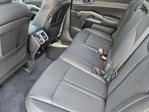 New 2026 Kia Sorento S FWD image 19