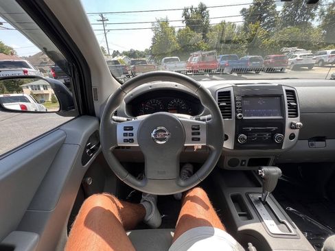 Used 2019 Nissan Frontier S RWD image 20