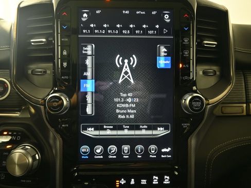 Used 2020 RAM 1500 Limited AWD/4WD image 27