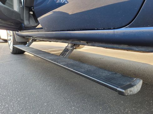 Used 2019 Chevrolet Silverado 1500 High Country image 26