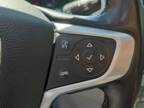 Used 2023 GMC Terrain SLT FWD image 26