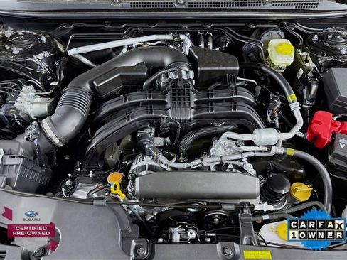 Certified 2025 Subaru Crosstrek 2.5i Limited w/ Crosstrek Mirror Package image 28