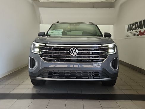 New 2026 Volkswagen Atlas SE FWD image 3