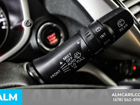 Used 2024 Mitsubishi Eclipse Cross SE image 31