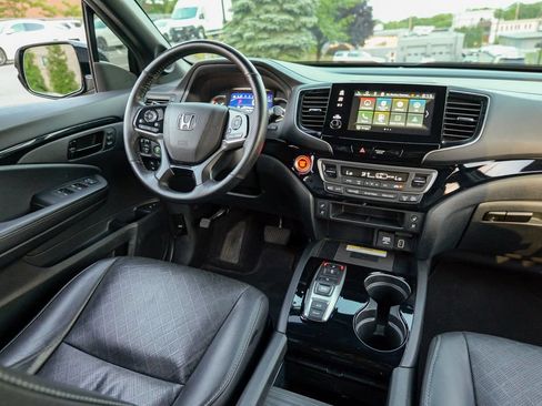 Used 2023 Honda Passport Elite image 40
