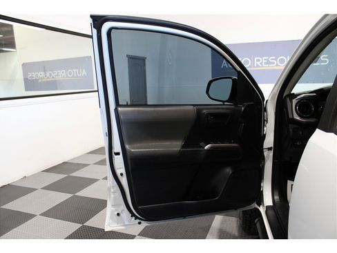 Used 2021 Toyota Tacoma SR5 image 20