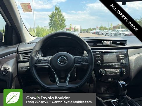 Used 2018 Nissan Rogue Sport S w/ S Appearance Package AWD/4WD image 22
