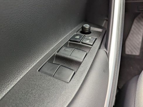 New 2026 Toyota Corolla Cross L FWD image 21