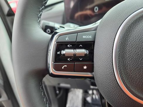 New 2026 Kia Carnival SX FWD image 11