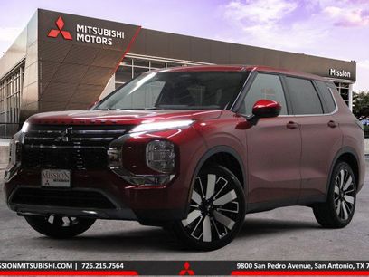 New 2025 Mitsubishi Outlander SE