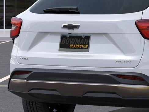 New 2026 Chevrolet Trax ACTIV w/ Driver Confidence Package image 14