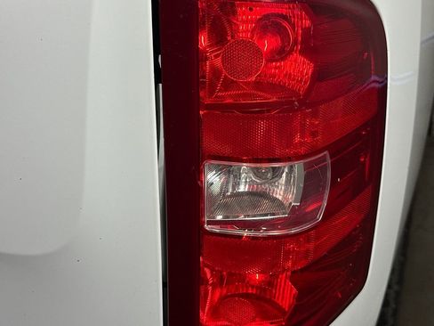 Used 2012 Chevrolet Silverado 1500 W/T image 25