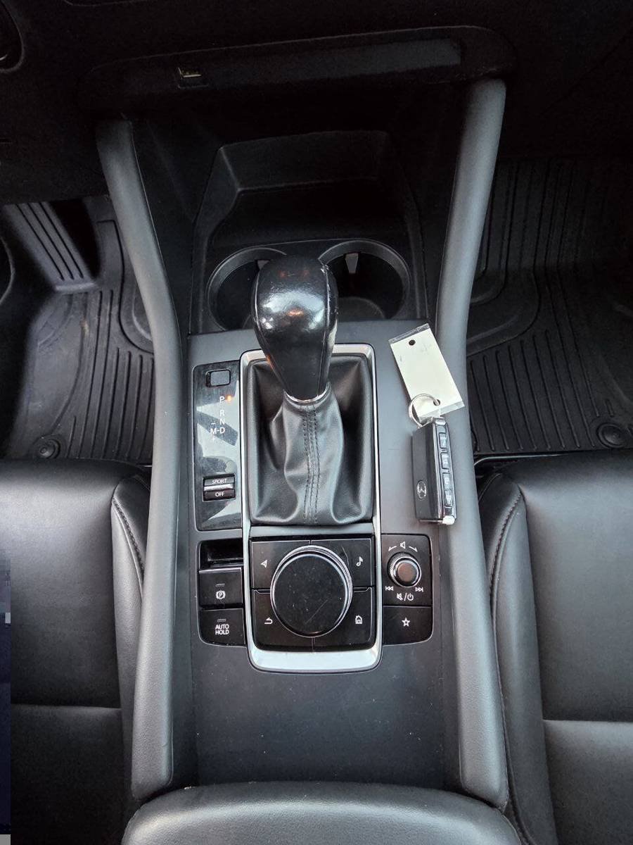 Used 2020 MAZDA MAZDA3 Sedan w/ Select Package FWD image 22