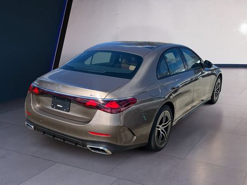 New 2026 Mercedes-Benz E 350 4MATIC Sedan image 3