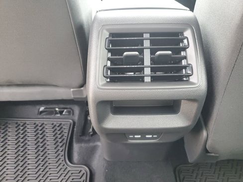 New 2026 Volkswagen Tiguan S FWD image 10